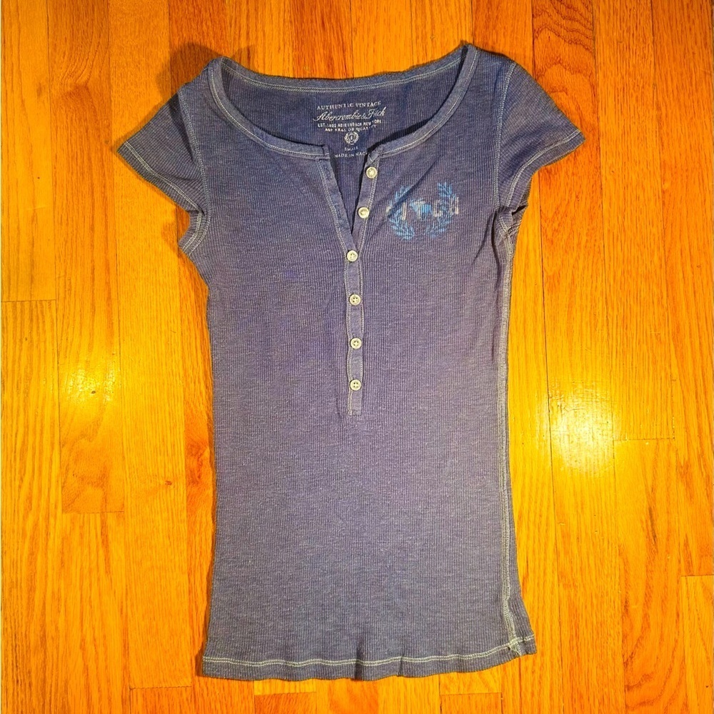 Vintage Abercrombie & Fitch Junior's short sleeve Tee